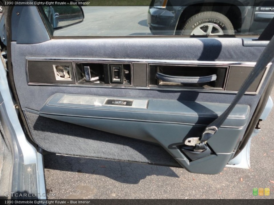 Blue Interior Door Panel for the 1990 Oldsmobile Eighty-Eight Royale #52501686