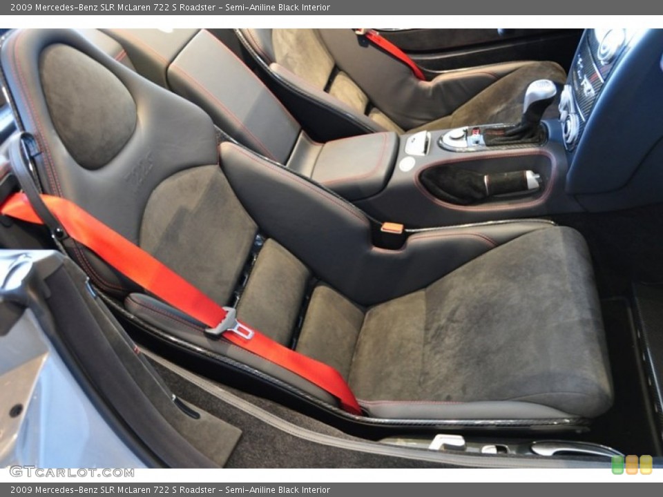 Semi-Aniline Black Interior Photo for the 2009 Mercedes-Benz SLR McLaren 722 S Roadster #52502385