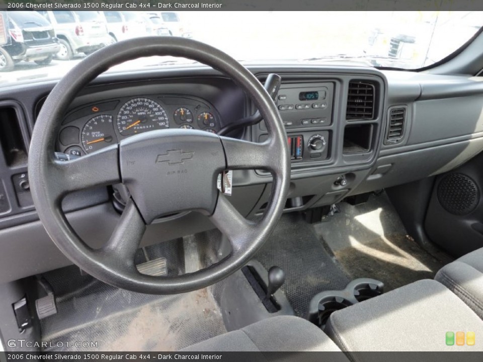 Dark Charcoal Interior Dashboard for the 2006 Chevrolet Silverado 1500 Regular Cab 4x4 #52502570