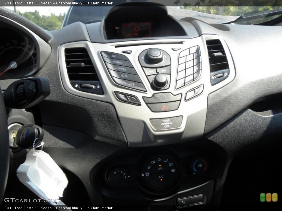 Charcoal Black/Blue Cloth Interior Controls for the 2011 Ford Fiesta SEL Sedan #52503684
