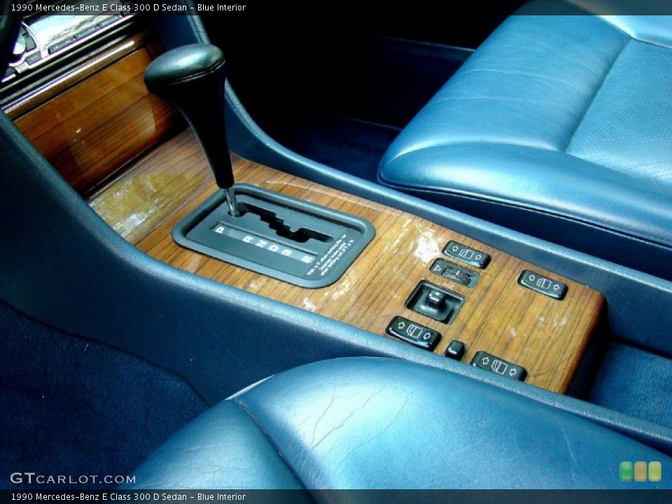 Blue Interior Transmission for the 1990 Mercedes-Benz E Class 300 D Sedan #52504560