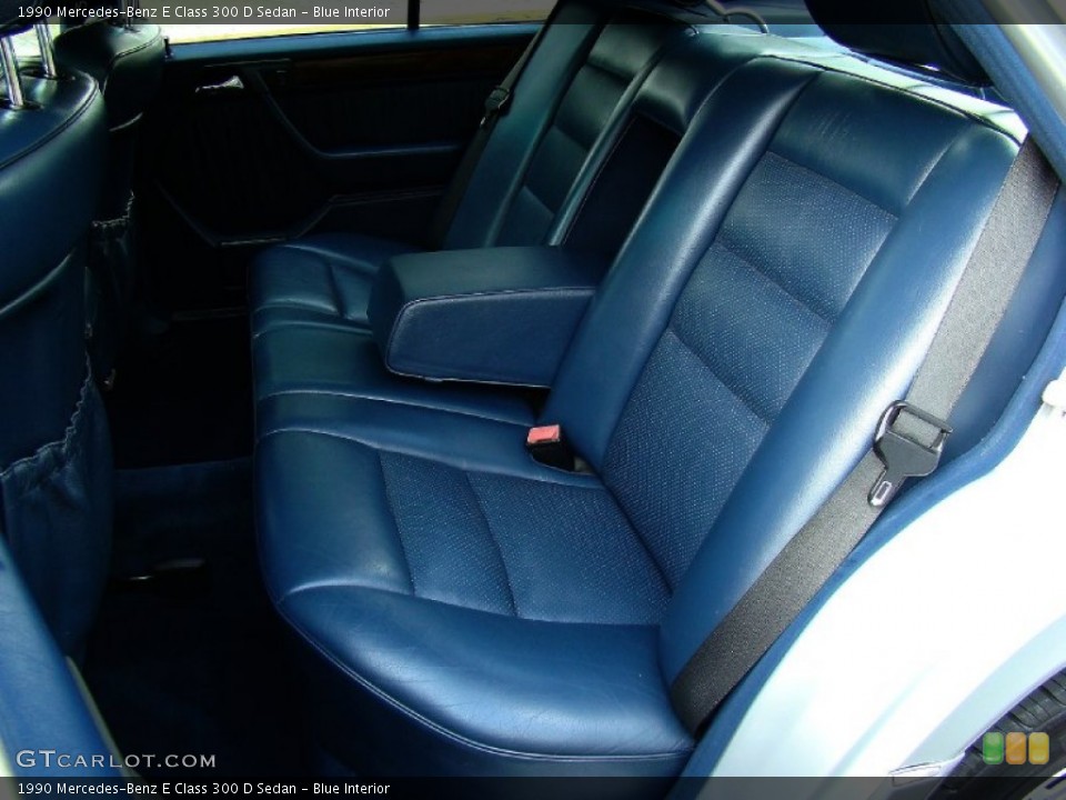 Blue Interior Photo for the 1990 Mercedes-Benz E Class 300 D Sedan #52504617