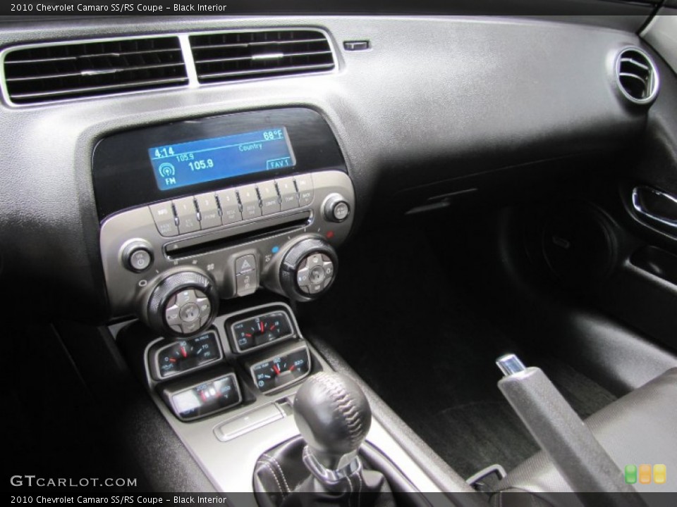 Black Interior Controls for the 2010 Chevrolet Camaro SS/RS Coupe #52505756