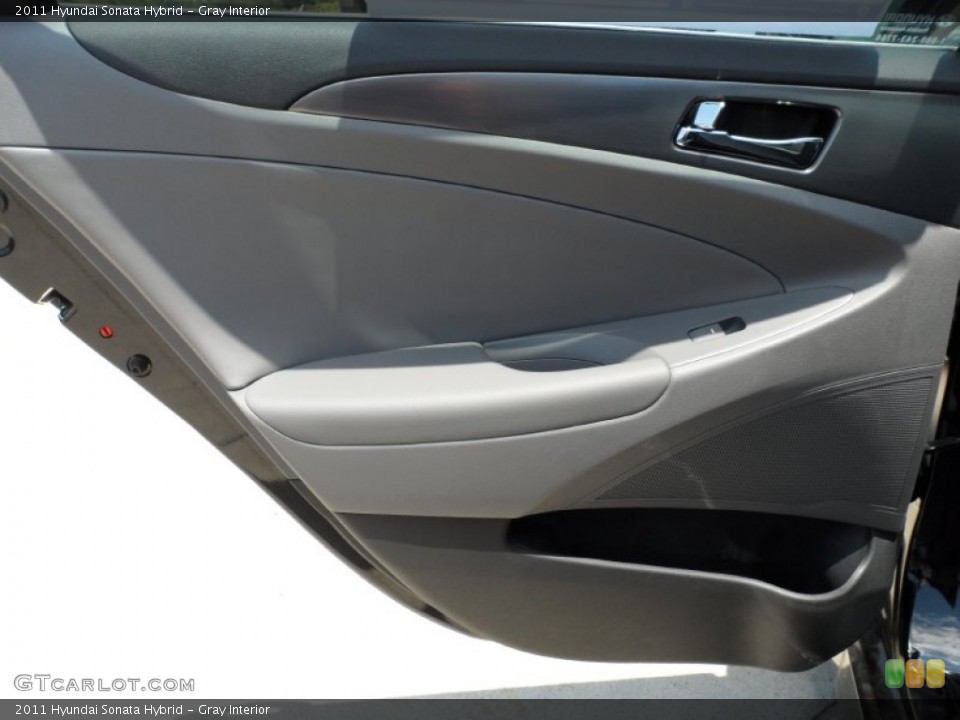 Gray Interior Door Panel for the 2011 Hyundai Sonata Hybrid #52522653