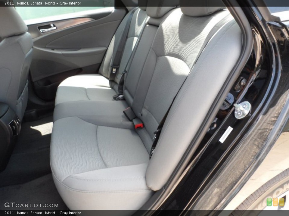 Gray Interior Photo for the 2011 Hyundai Sonata Hybrid #52522662