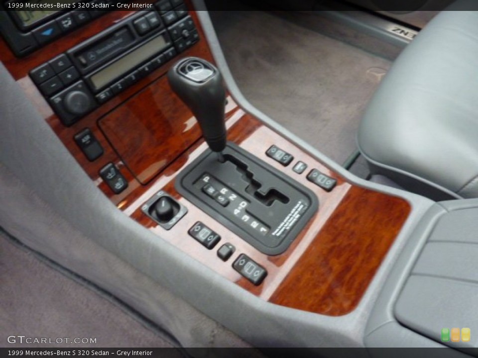 Grey Interior Transmission for the 1999 Mercedes-Benz S 320 Sedan #52524186