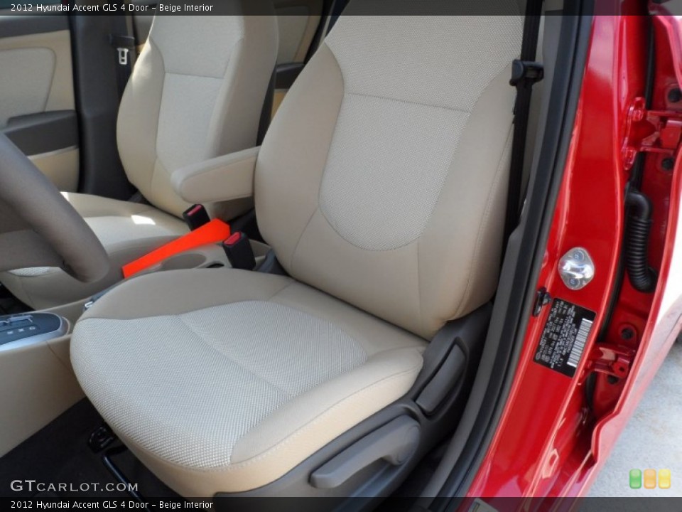 Beige Interior Photo for the 2012 Hyundai Accent GLS 4 Door #52531410