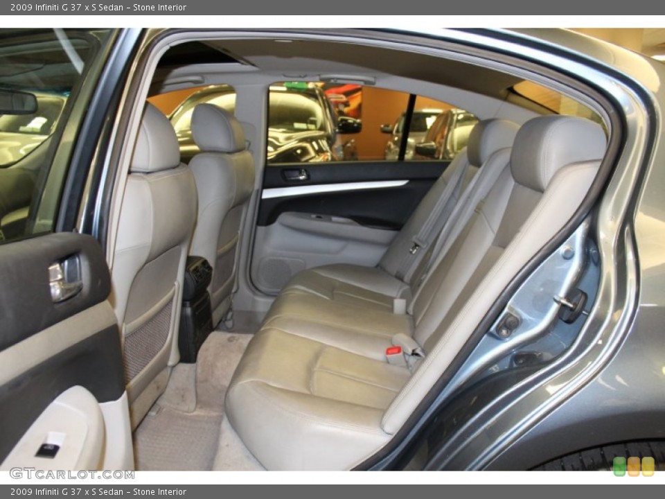 Stone Interior Photo for the 2009 Infiniti G 37 x S Sedan #52531959