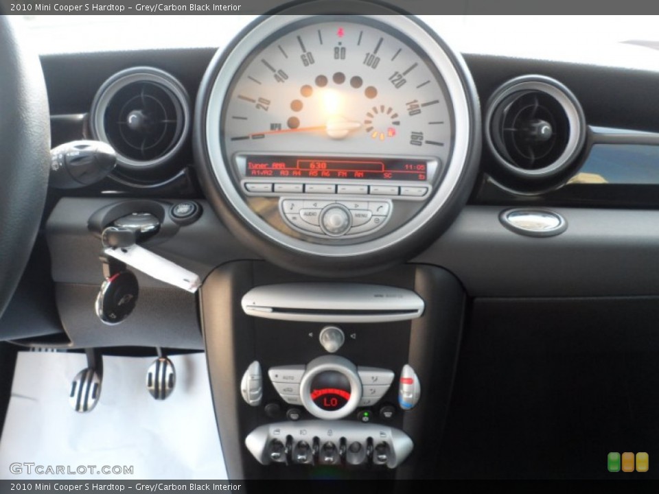 Grey/Carbon Black Interior Controls for the 2010 Mini Cooper S Hardtop #52534134