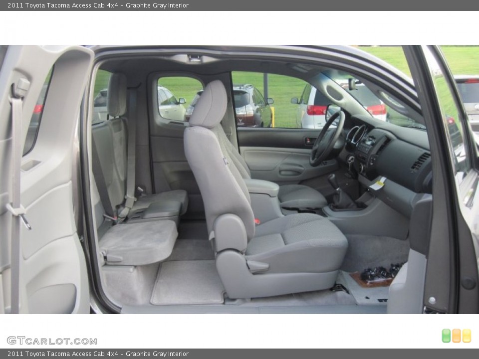 Graphite Gray Interior Photo for the 2011 Toyota Tacoma Access Cab 4x4 #52540926