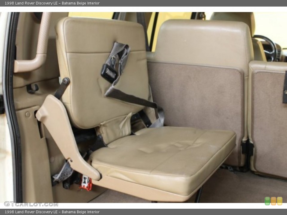 Bahama Beige Interior Photo for the 1998 Land Rover Discovery LE #52555448