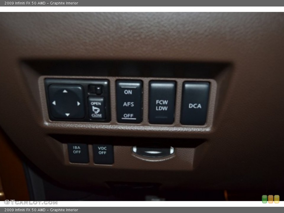 Graphite Interior Controls for the 2009 Infiniti FX 50 AWD #52564709