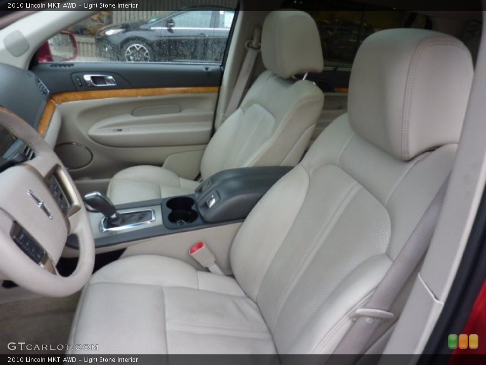 Light Stone Interior Photo for the 2010 Lincoln MKT AWD #52566494