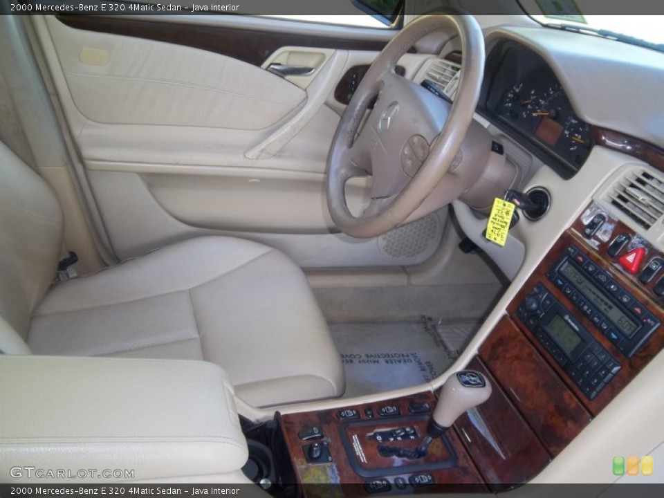 Java Interior Photo for the 2000 Mercedes-Benz E 320 4Matic Sedan #52567787