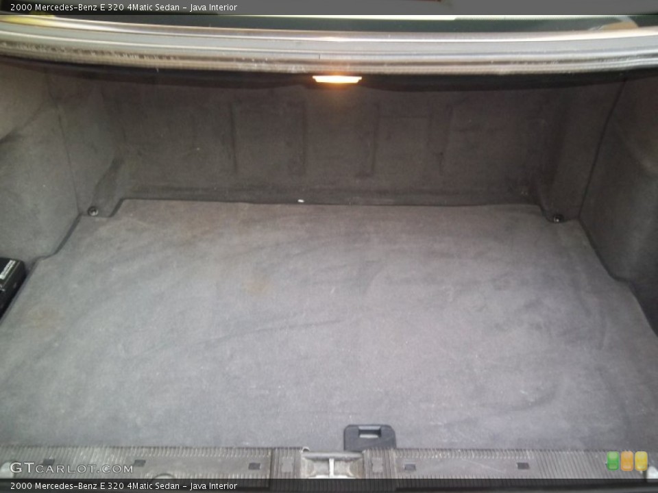 Java Interior Trunk for the 2000 Mercedes-Benz E 320 4Matic Sedan #52567842