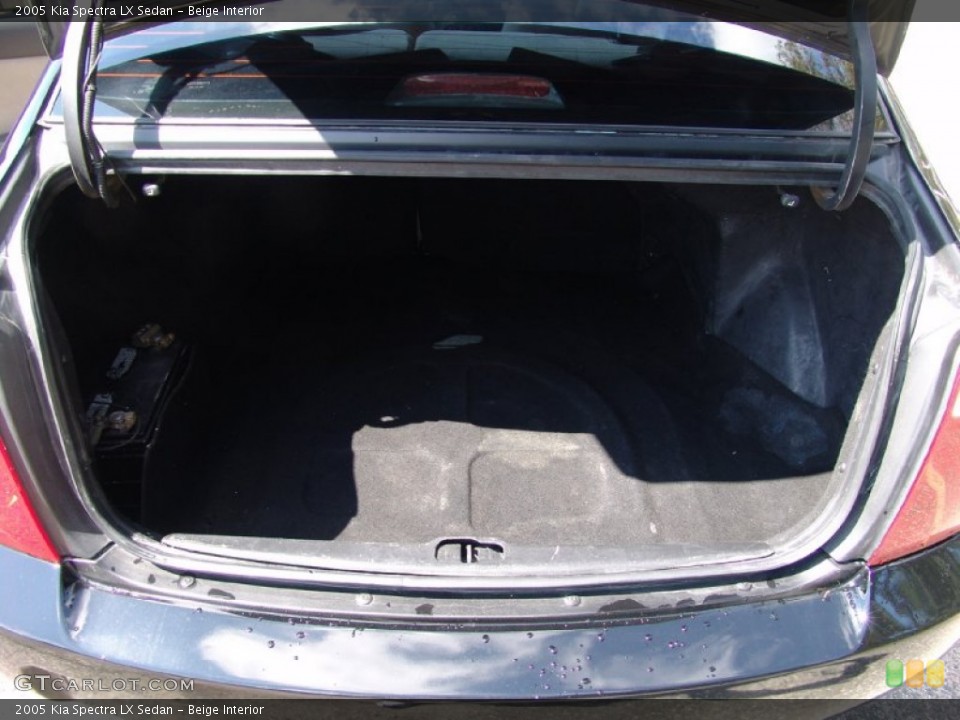 Beige Interior Trunk for the 2005 Kia Spectra LX Sedan #52570370