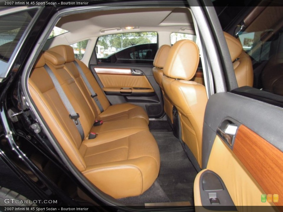 Bourbon Interior Photo for the 2007 Infiniti M 45 Sport Sedan #52572782