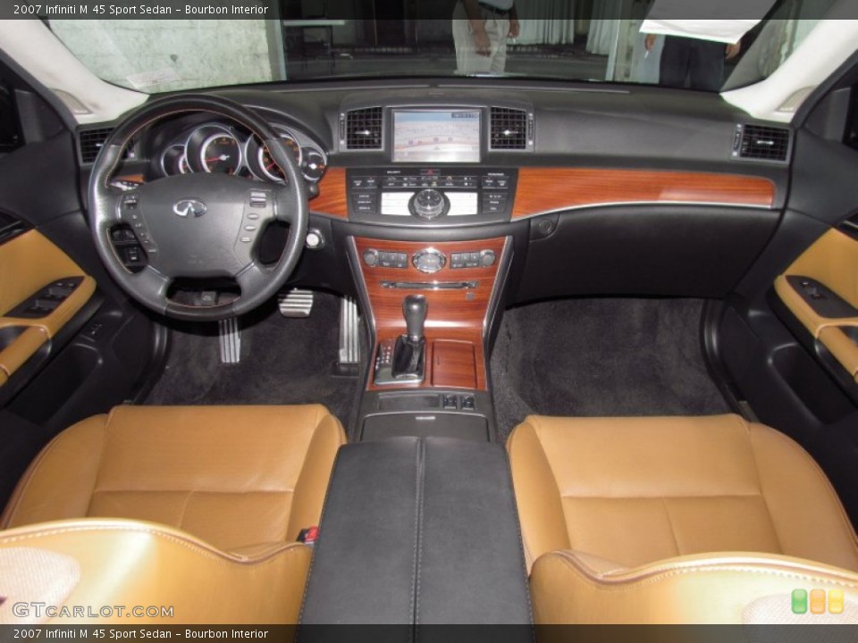 Bourbon Interior Dashboard for the 2007 Infiniti M 45 Sport Sedan #52572827