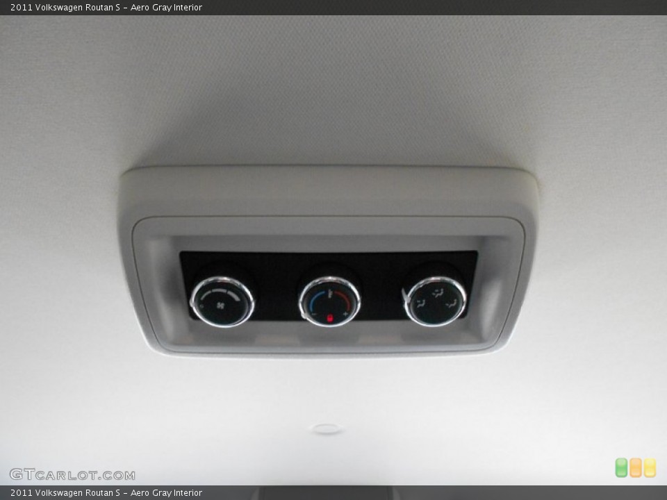 Aero Gray Interior Controls for the 2011 Volkswagen Routan S #52576340
