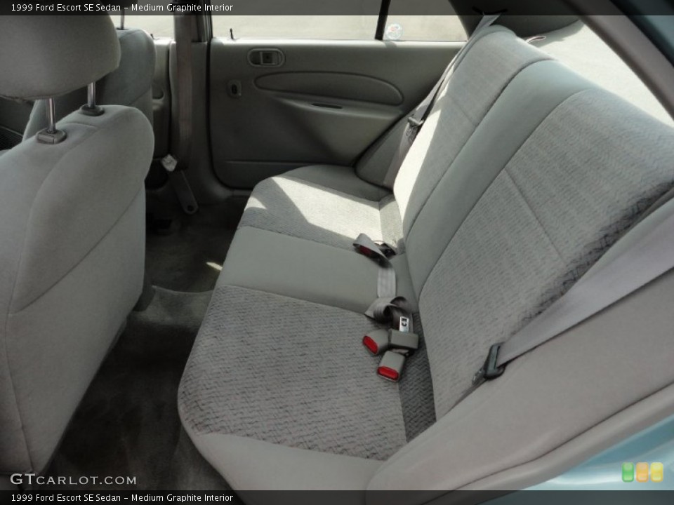 Medium Graphite Interior Photo for the 1999 Ford Escort SE Sedan #52577201