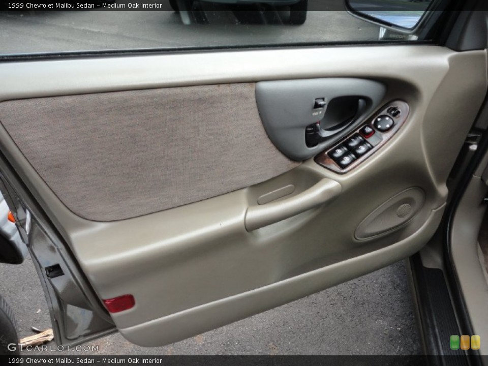 Medium Oak Interior Door Panel for the 1999 Chevrolet Malibu Sedan #52578725