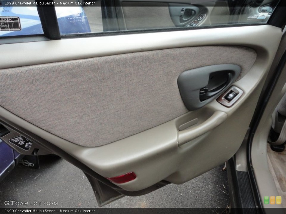 Medium Oak Interior Door Panel for the 1999 Chevrolet Malibu Sedan #52578755