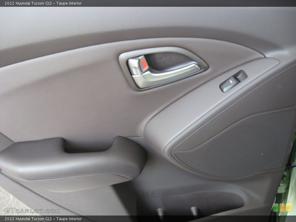 Taupe Interior Door Panel for the 2012 Hyundai Tucson GLS #52583429