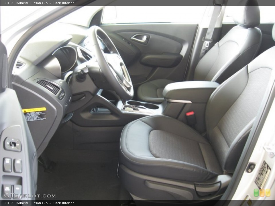 Black Interior Photo for the 2012 Hyundai Tucson GLS #52584164