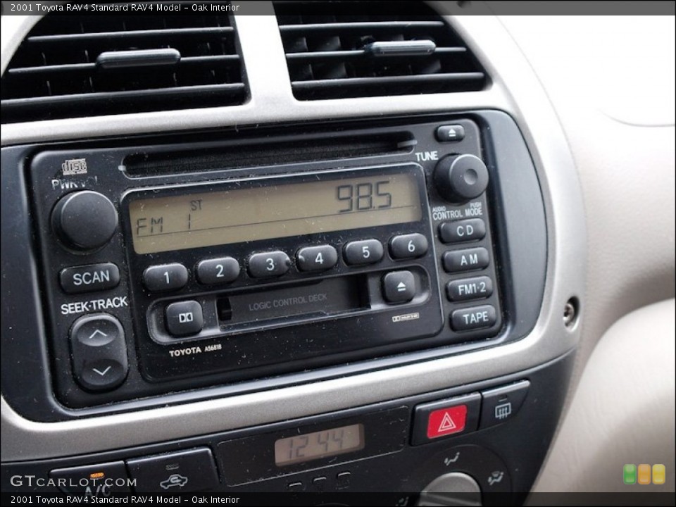 Oak Interior Controls for the 2001 Toyota RAV4  #52586033