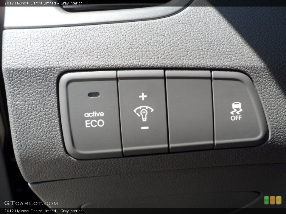 Gray Interior Controls for the 2012 Hyundai Elantra Limited #52590017