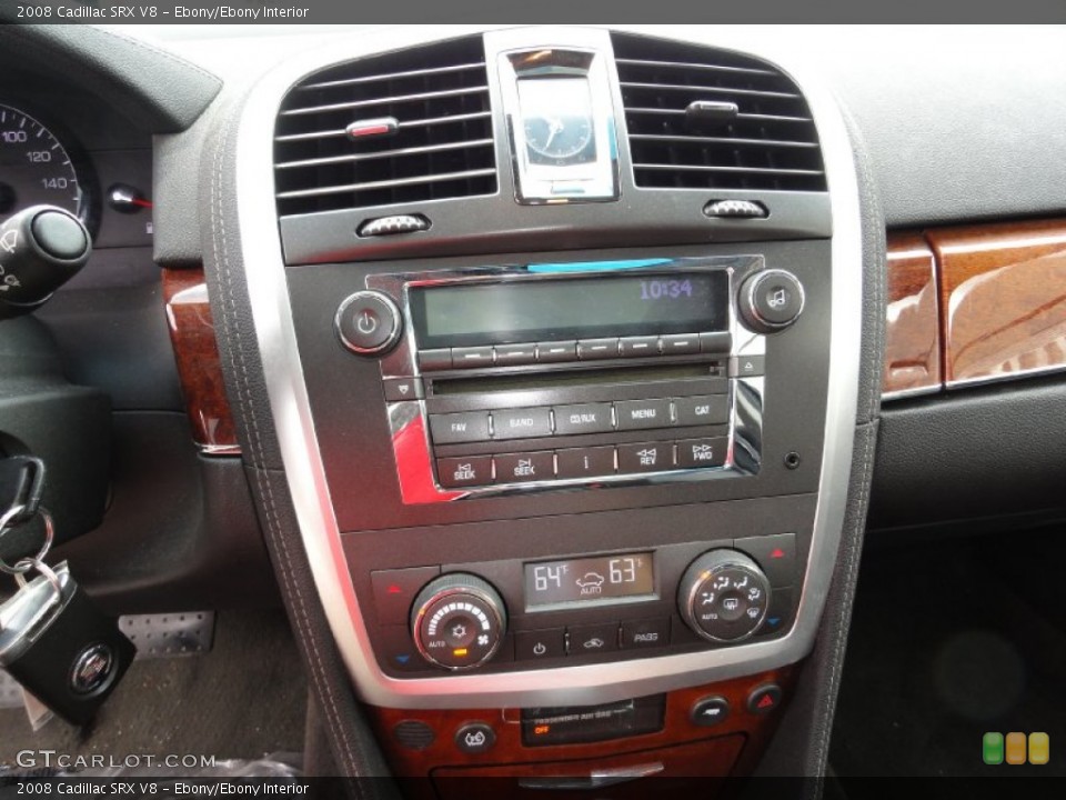 Ebony/Ebony Interior Controls for the 2008 Cadillac SRX V8 #52590470