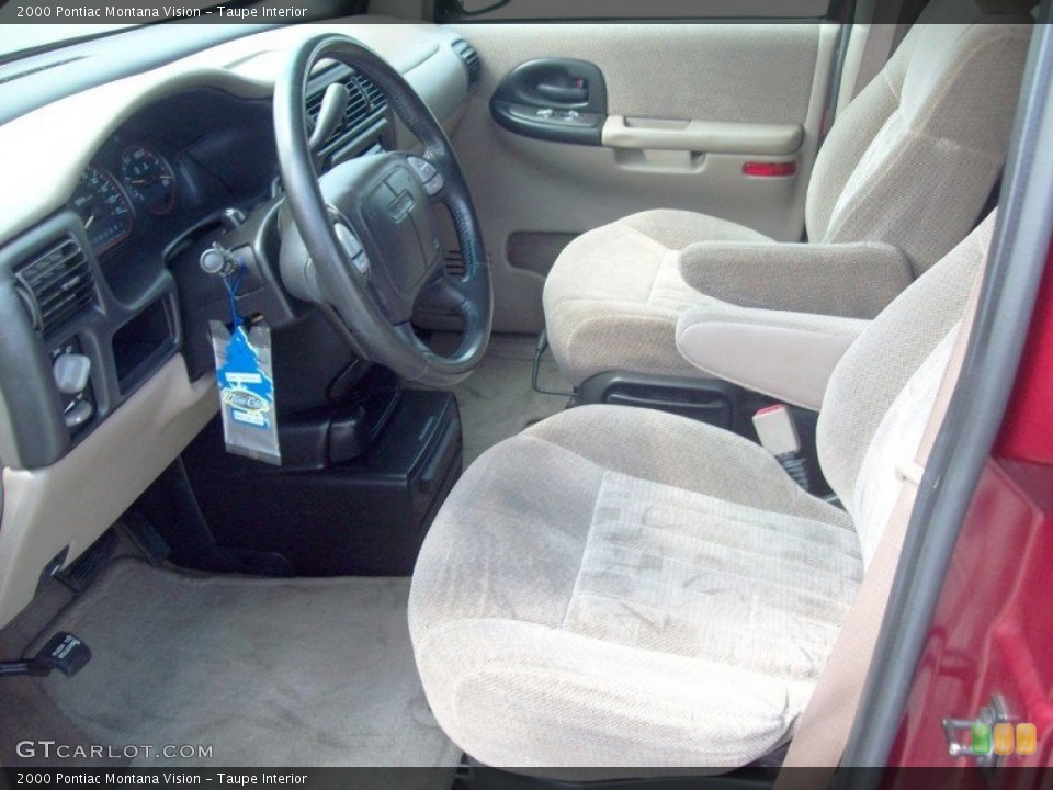 Taupe Interior Photo for the 2000 Pontiac Montana Vision #52595870