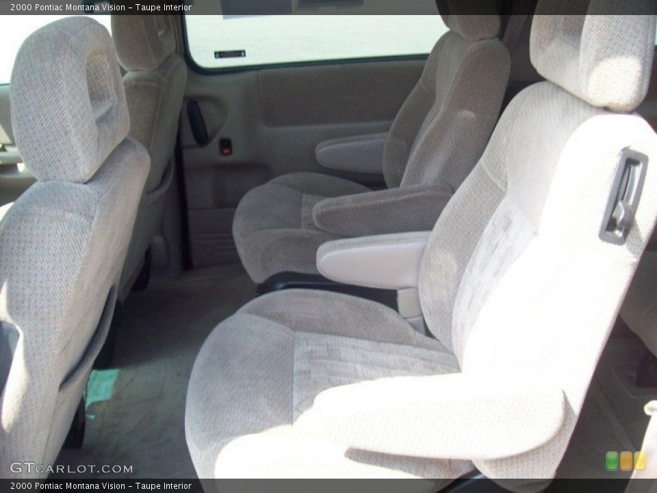 Taupe Interior Photo for the 2000 Pontiac Montana Vision #52595876
