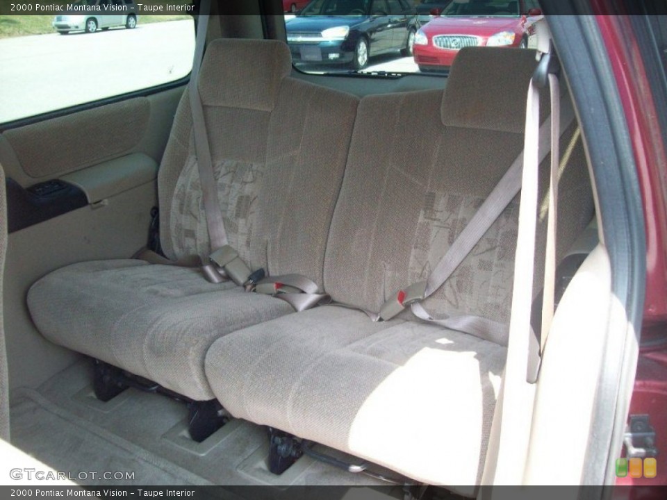 Taupe Interior Photo for the 2000 Pontiac Montana Vision #52595882