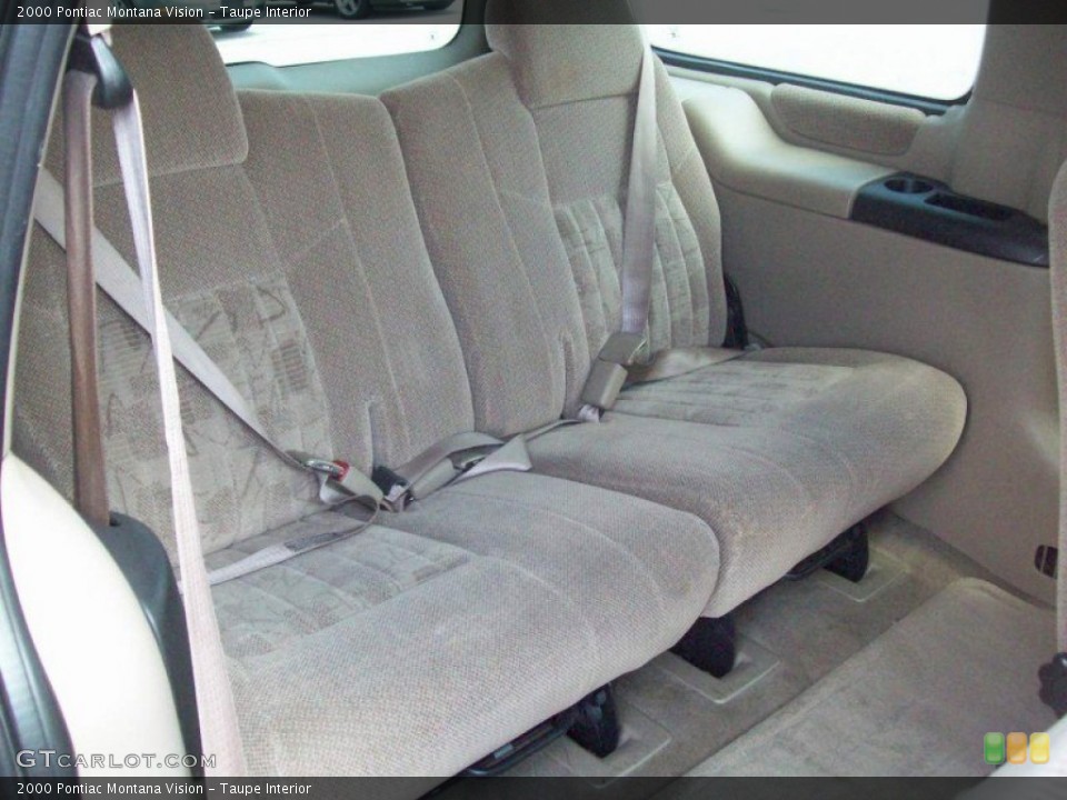 Taupe Interior Photo for the 2000 Pontiac Montana Vision #52595906
