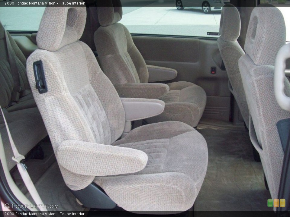 Taupe Interior Photo for the 2000 Pontiac Montana Vision #52595909