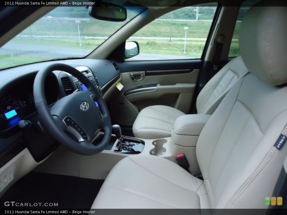 Beige Interior Photo for the 2011 Hyundai Santa Fe Limited AWD #52597409