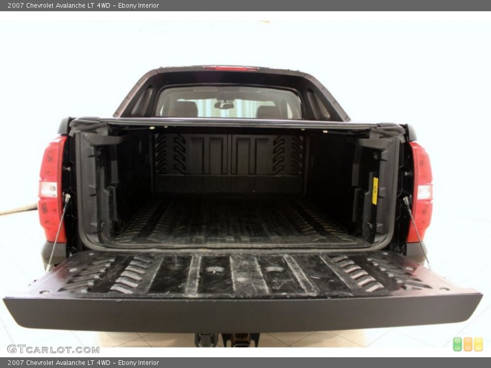 Ebony Interior Trunk for the 2007 Chevrolet Avalanche LT 4WD #52602299