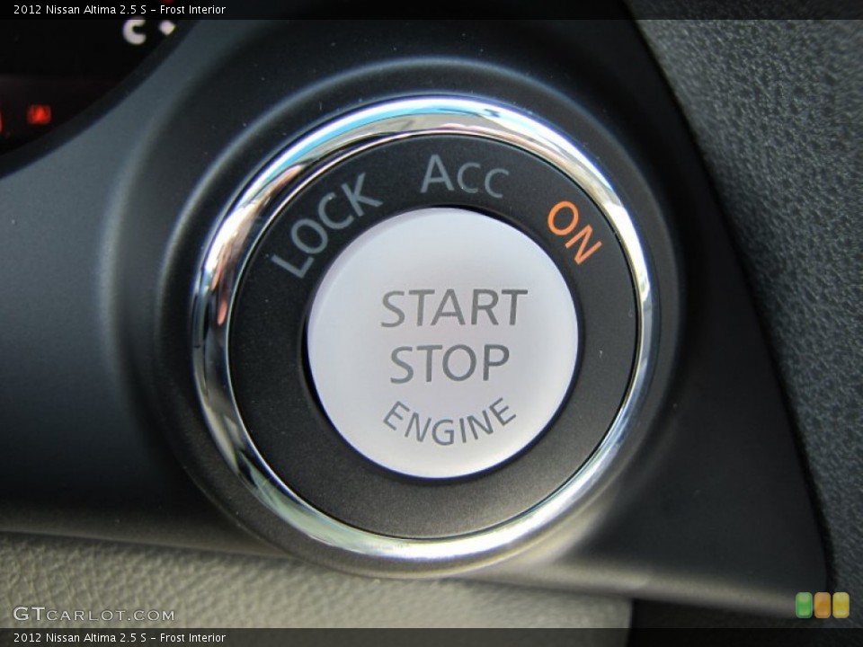 Frost Interior Controls for the 2012 Nissan Altima 2.5 S #52603241