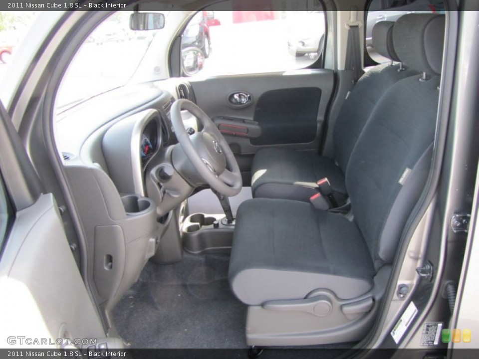 Black Interior Photo for the 2011 Nissan Cube 1.8 SL #52605899
