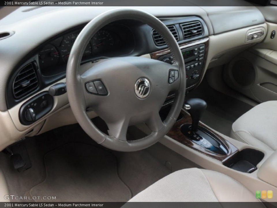 Medium Parchment Interior Photo for the 2001 Mercury Sable LS Sedan #52612748