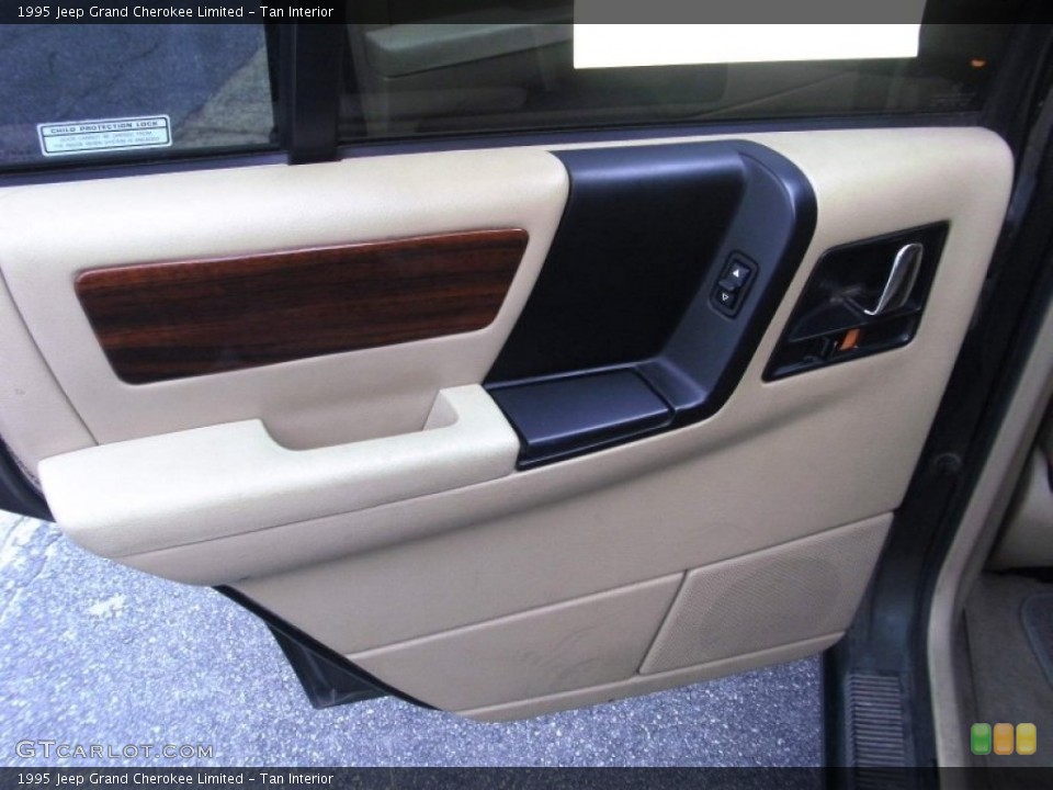 Tan Interior Door Panel for the 1995 Jeep Grand Cherokee Limited #52612991