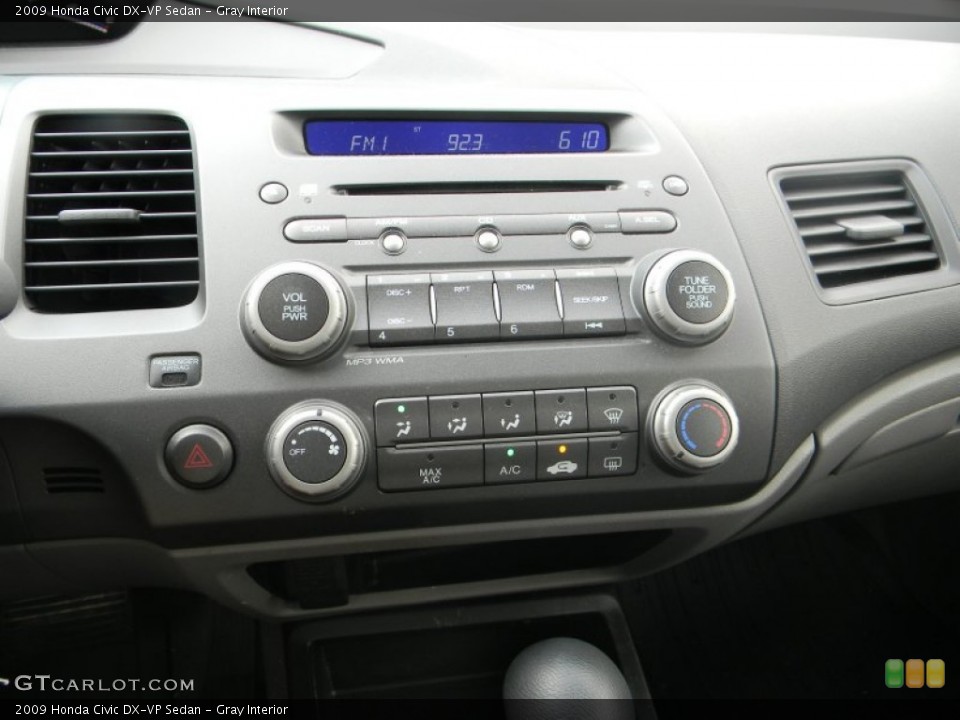 Gray Interior Controls for the 2009 Honda Civic DX-VP Sedan #52615670