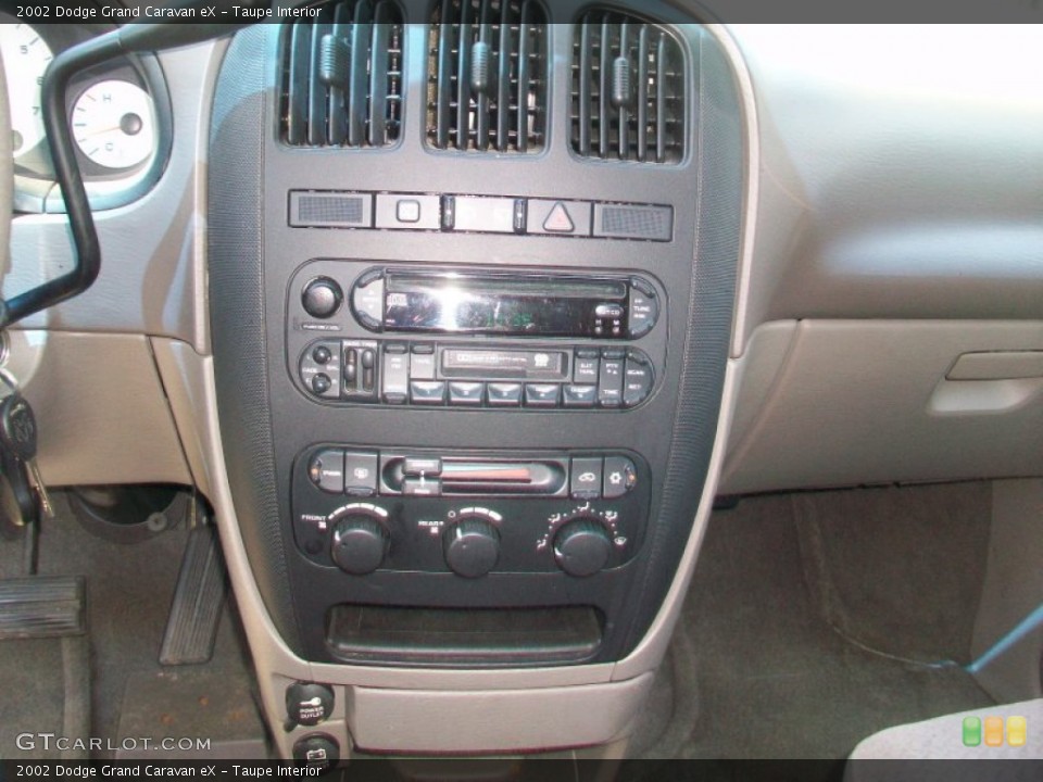 Taupe Interior Controls for the 2002 Dodge Grand Caravan eX #52616645