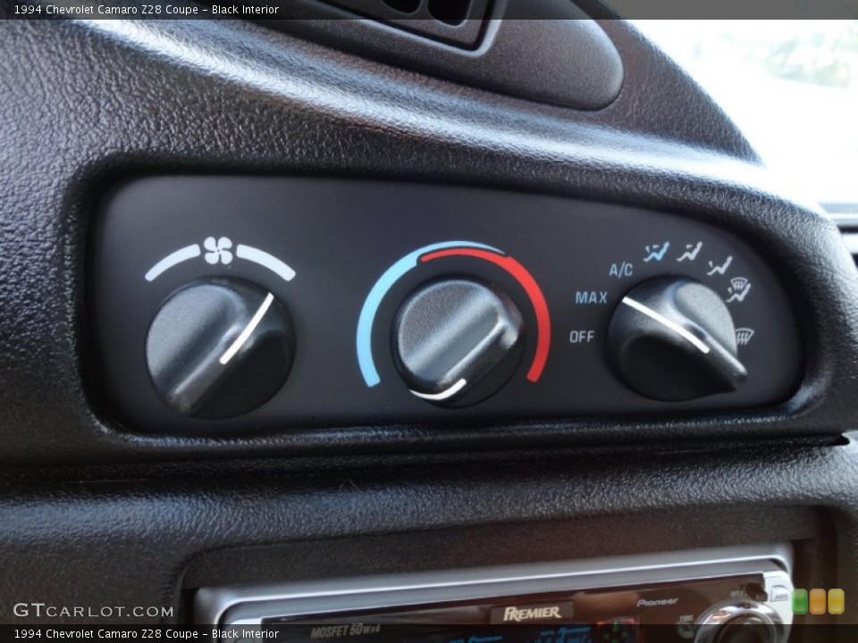 Black Interior Controls for the 1994 Chevrolet Camaro Z28 Coupe #52619144