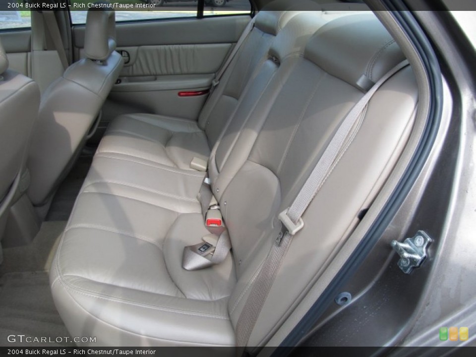 Rich Chestnut/Taupe Interior Photo for the 2004 Buick Regal LS #52623167
