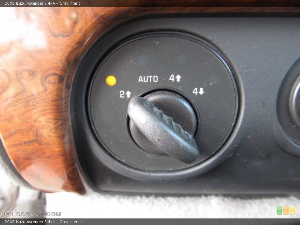 Gray Interior Controls for the 2008 Isuzu Ascender S 4x4 #52624001