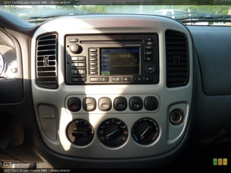 Ebony Interior Controls for the 2007 Ford Escape Hybrid 4WD #52626188