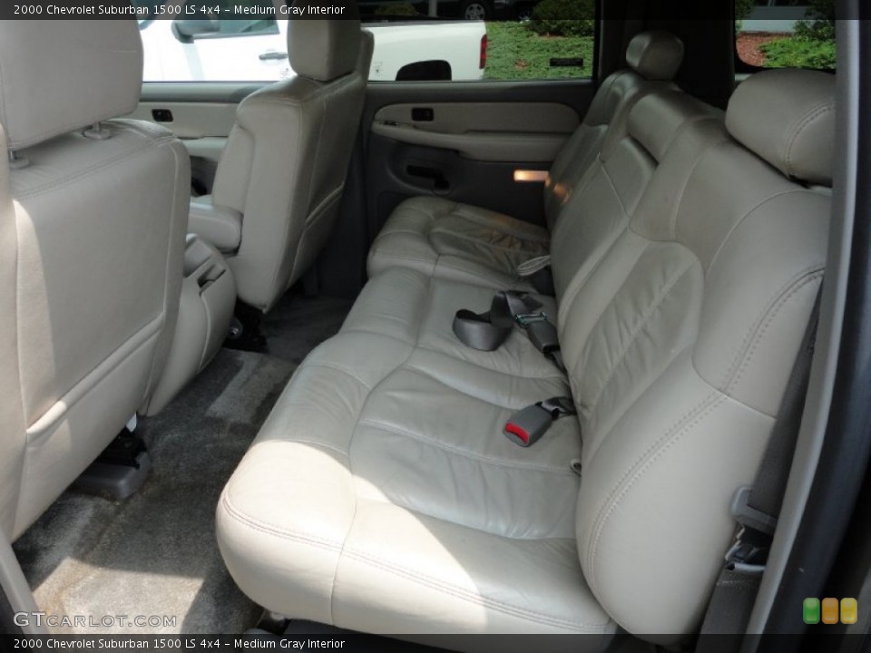 Medium Gray Interior Photo for the 2000 Chevrolet Suburban 1500 LS 4x4 #52633238