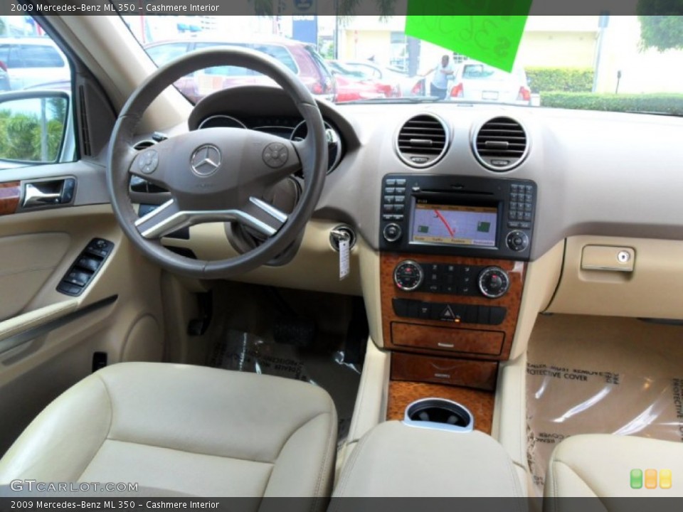 Cashmere Interior Dashboard for the 2009 Mercedes-Benz ML 350 #52635956